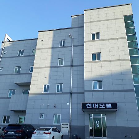 Hyundai Motel Gangneung Exterior foto